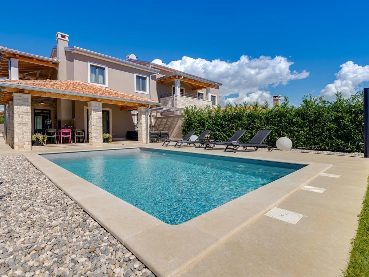 Tar-Vabriga Villa Flora Vabriga מראה חיצוני תמונה