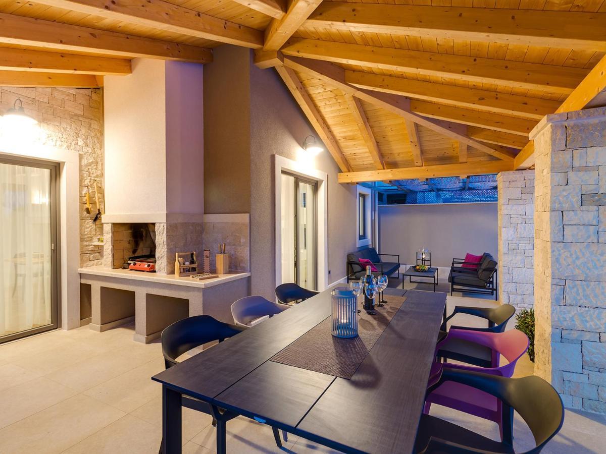Tar-Vabriga Villa Flora Vabriga מראה חיצוני תמונה