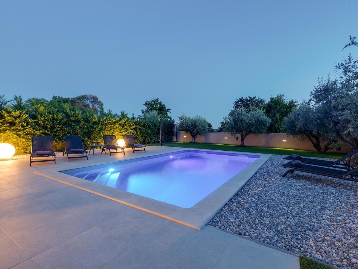 Tar-Vabriga Villa Flora Vabriga מראה חיצוני תמונה