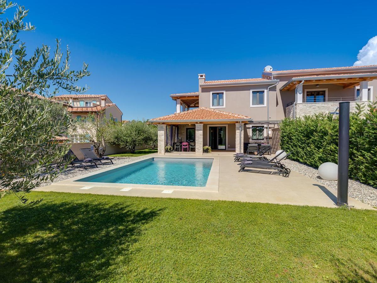 Tar-Vabriga Villa Flora Vabriga מראה חיצוני תמונה