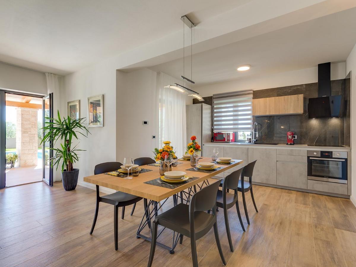 Tar-Vabriga Villa Flora Vabriga מראה חיצוני תמונה
